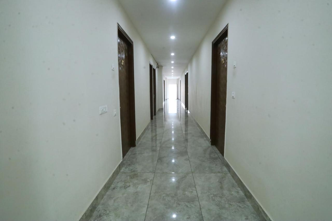 Raghav Inn Karnāl Екстериор снимка